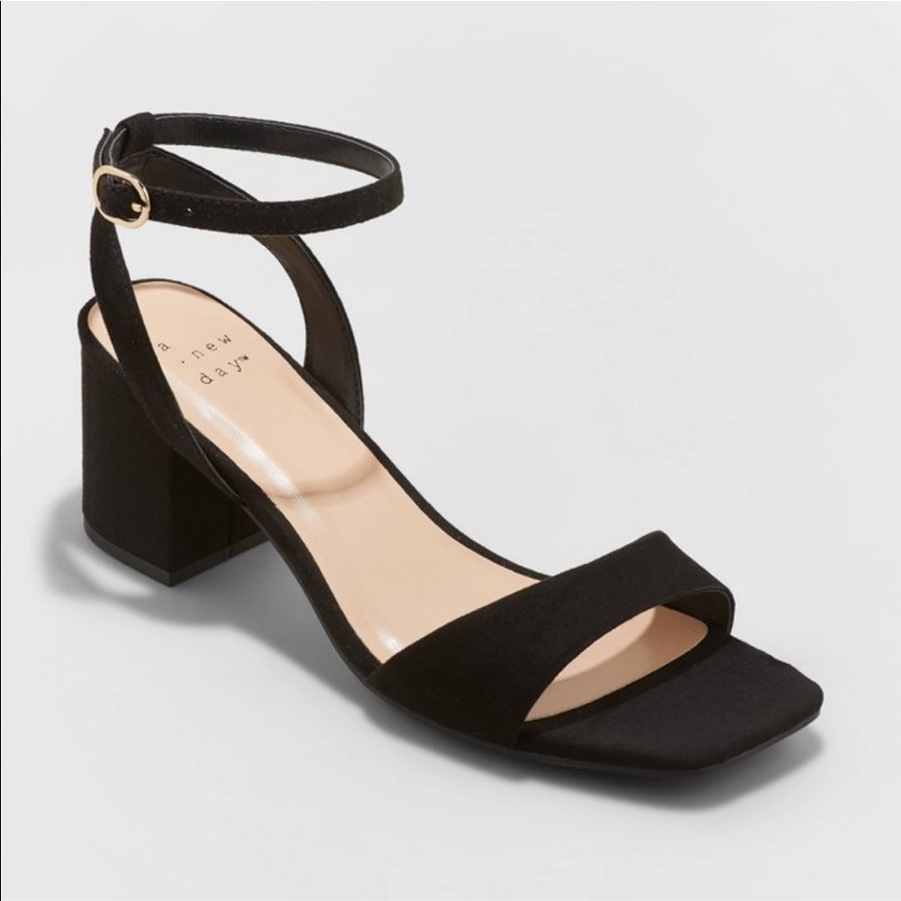 New Suede 7 1/2 “A New Day” Target 🎯 Heeled Sandals